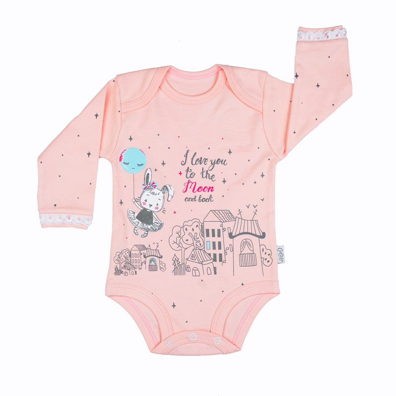 آستین بلند زیر دگمه(خرگوش در شهر)