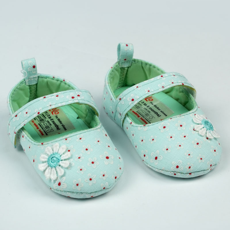 پاپوش کودک دخترانه طرح گل گلی